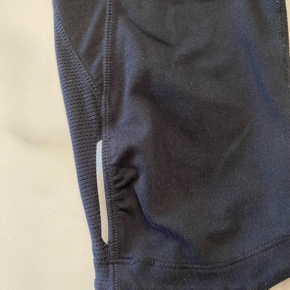 Athleta  crop leggings, Capri style leggings workout pants - Picture 6 of 16